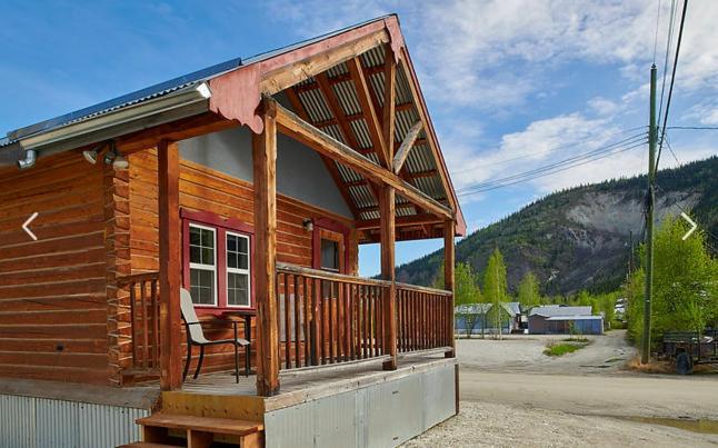 Hôtel Klondike Kate'S Cabins à Dawson City Extérieur photo